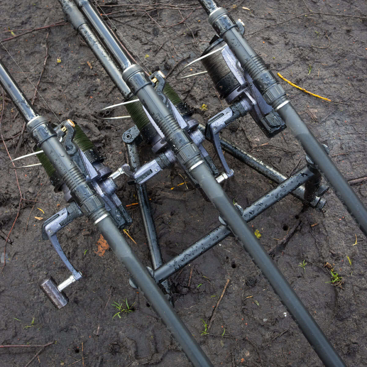 MIKADO TRIPODE ARC - Coletas Carp · Tienda online de carpfishing MIKADO TRIPODE ARC - Coletas Carp · Tienda online de carpfishing
