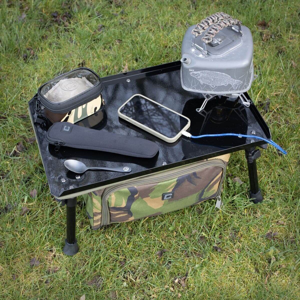 Bivvy Station DPM – Carper Tackle